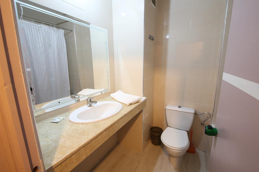 Hotel Akouas 메크네스 외부 사진